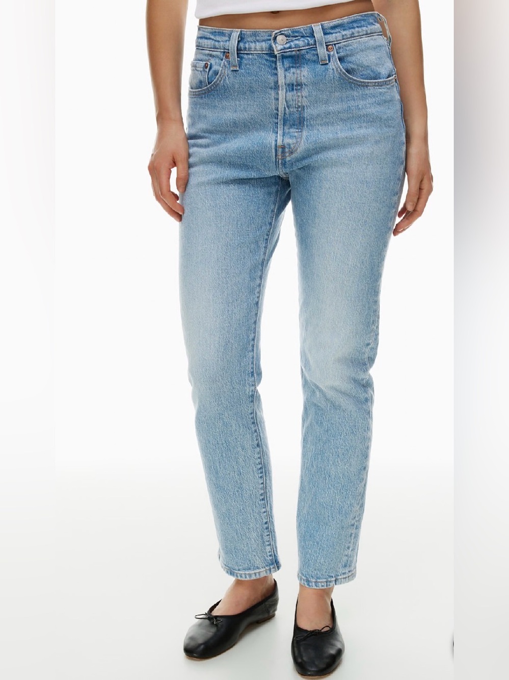 Levi’s 501 Light Blue Women’s High-Rise Straight Jeans Size 32 L26